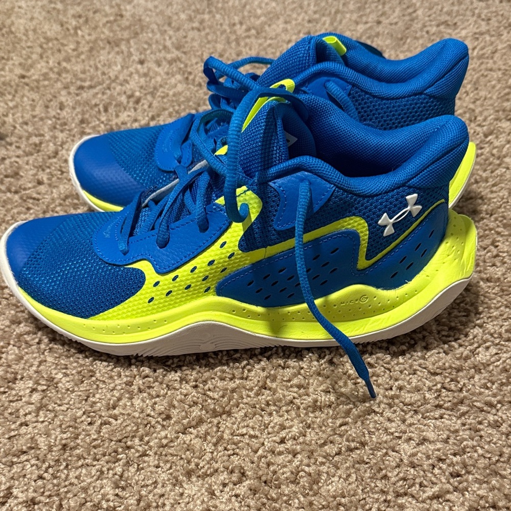 Under Armour Kids Vibrant Blue and Neon Yellow Sneakers